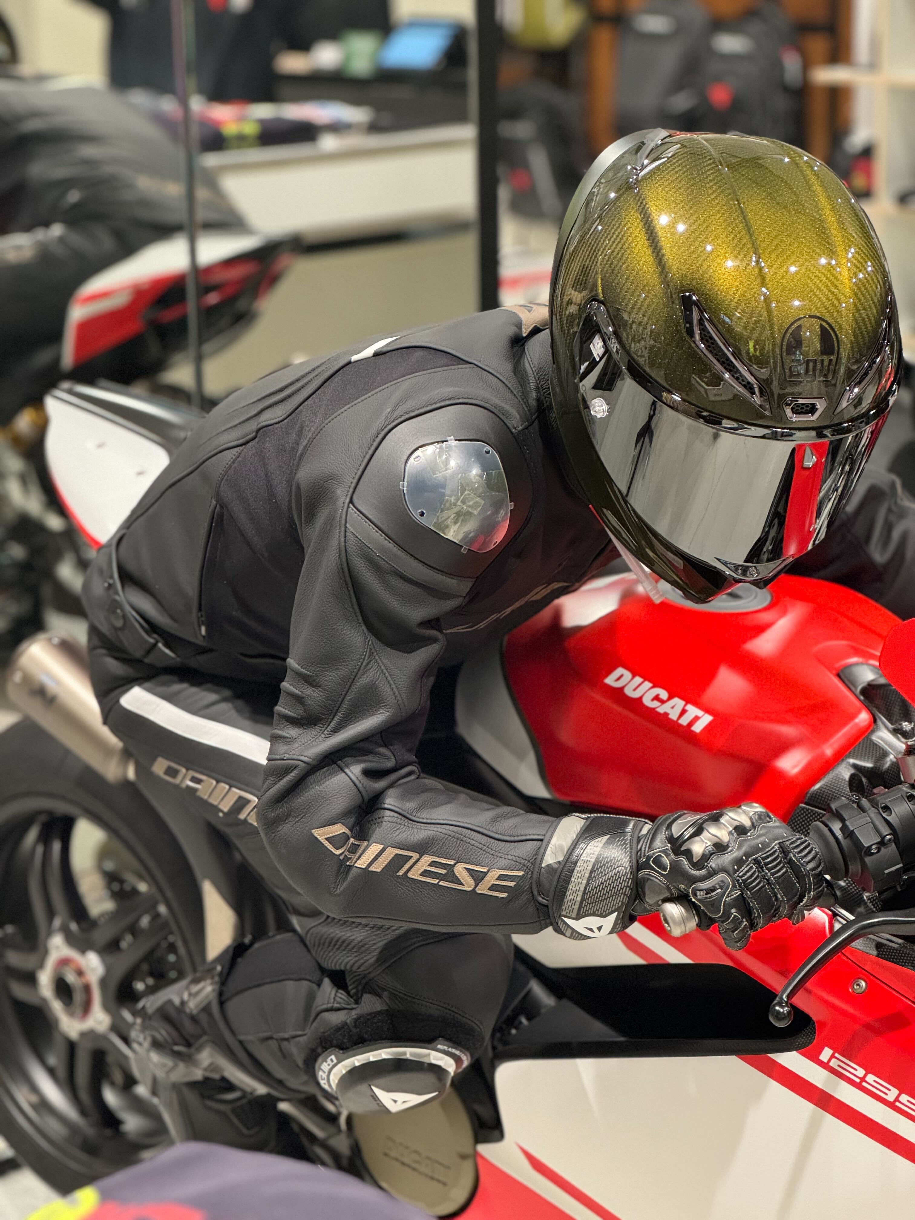 台場店限定！新色レザー商品の魅力をご紹介